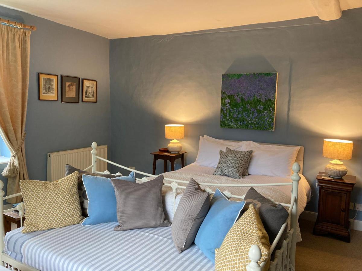 セットフォード Grange Farm Bed & Breakfast エクステリア 写真