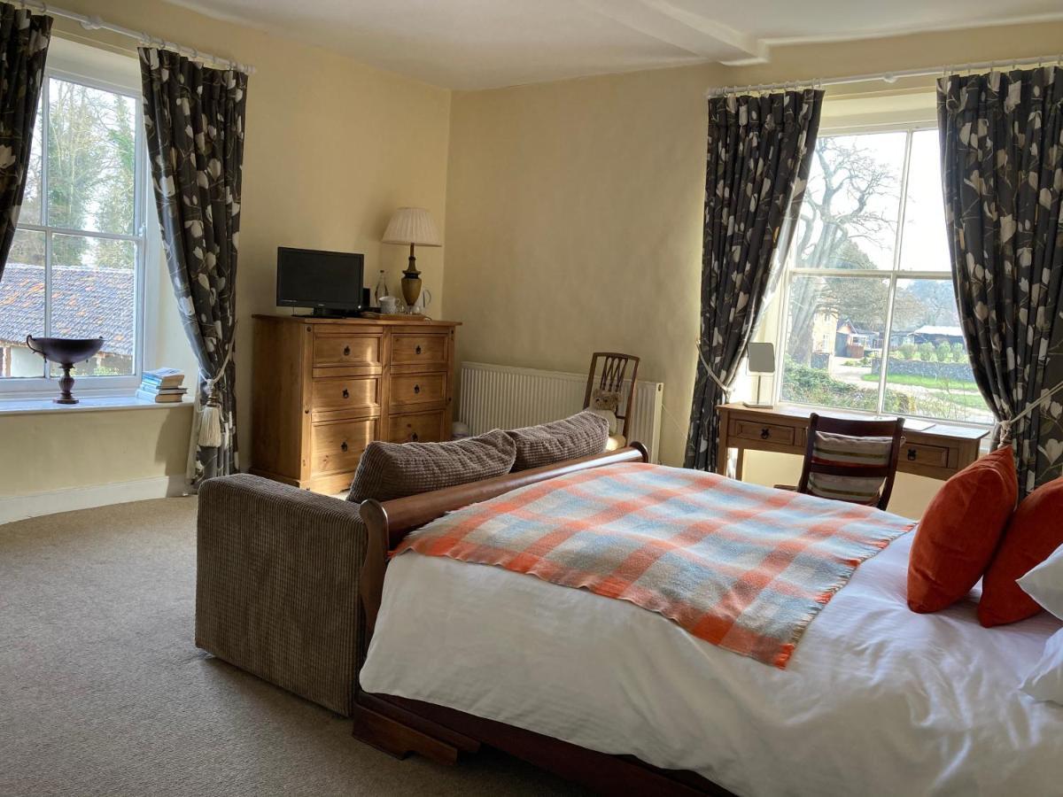 セットフォード Grange Farm Bed & Breakfast エクステリア 写真