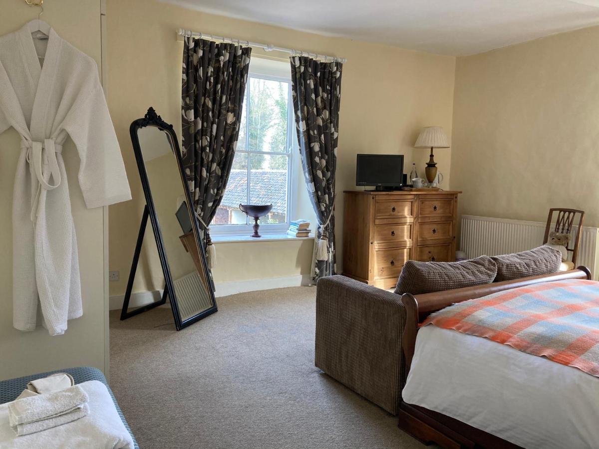 セットフォード Grange Farm Bed & Breakfast エクステリア 写真