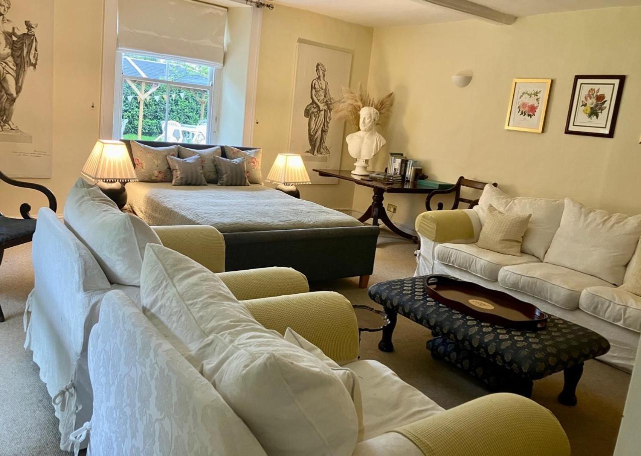 セットフォード Grange Farm Bed & Breakfast エクステリア 写真