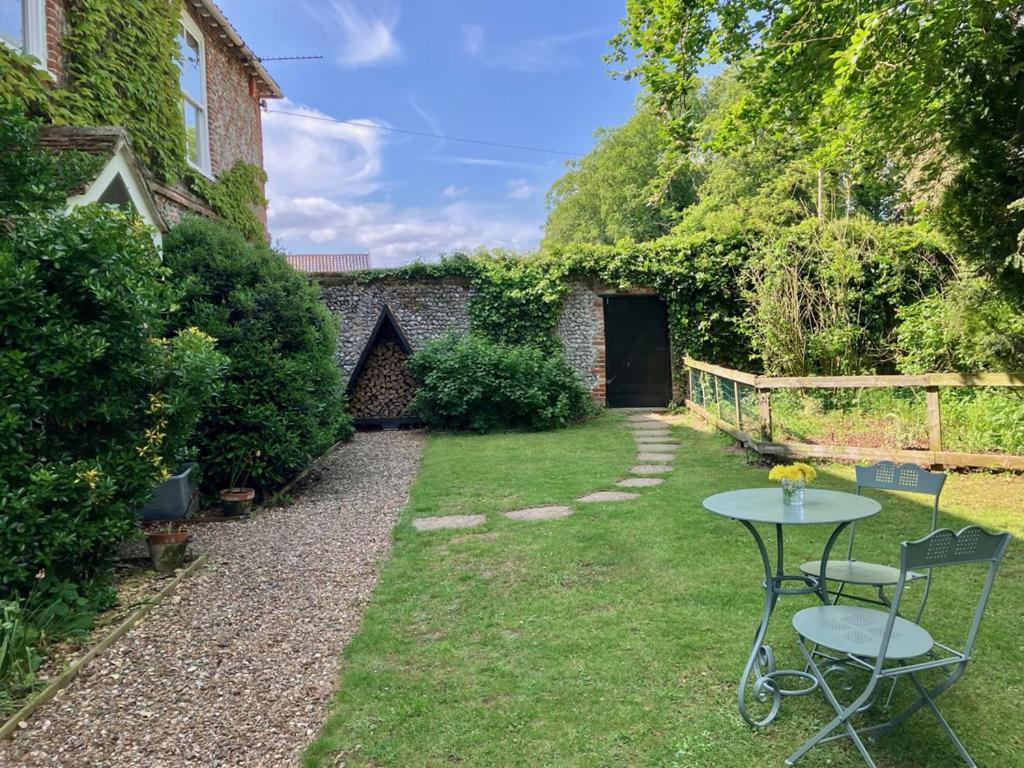 セットフォード Grange Farm Bed & Breakfast エクステリア 写真